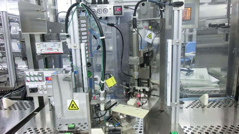 焊接协作机器人：跨越行业的智能助手**